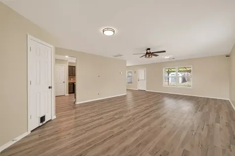 1308 Winding Willow Drive Pinehurst TX 77362
