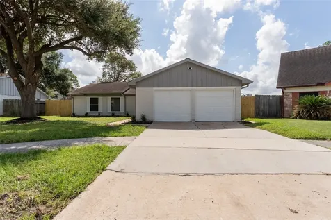15823 Kueben Lane Houston TX 77489