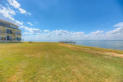445 Carolcrest Lane 112 Livingston TX 77351