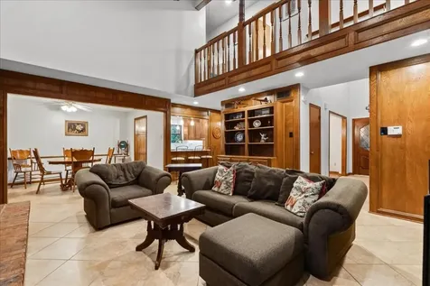 1810 Hunt Drive Friendswood TX 77546