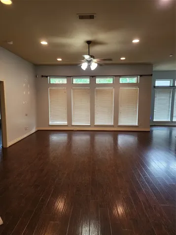 2019 Sunset Springs Drive Pearland TX 77584