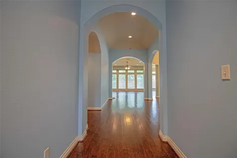 2019 Sunset Springs Drive Pearland TX 77584