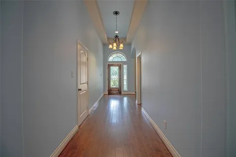 2019 Sunset Springs Drive Pearland TX 77584