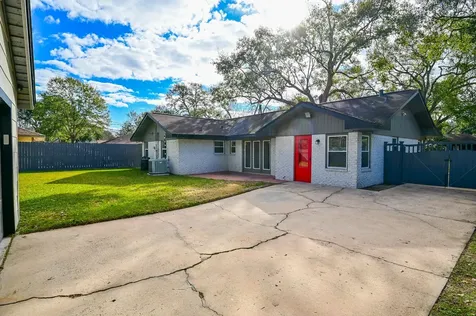 9822 Larston Street Houston TX 77055