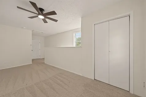 5830 Southlea Street Houston TX 77033