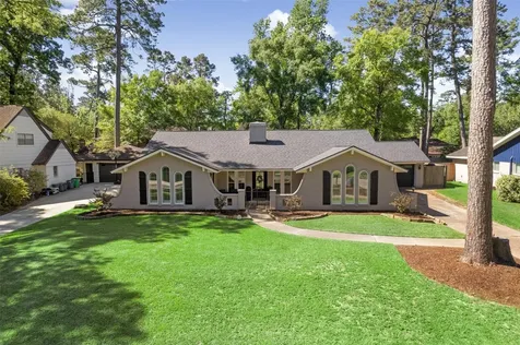 2218 Lazy Grove Drive Kingwood TX 77339