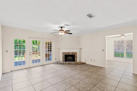 103 Breezy Point Place The Woodlands TX 77381
