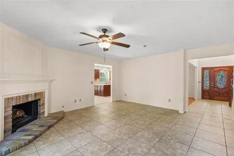 103 Breezy Point Place The Woodlands TX 77381