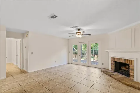 103 Breezy Point Place The Woodlands TX 77381