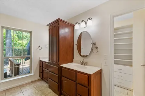 103 Breezy Point Place The Woodlands TX 77381