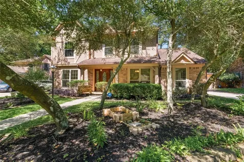 103 Breezy Point Place The Woodlands TX 77381