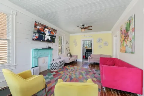 2520 Avenue P 1/2 Galveston TX 77550