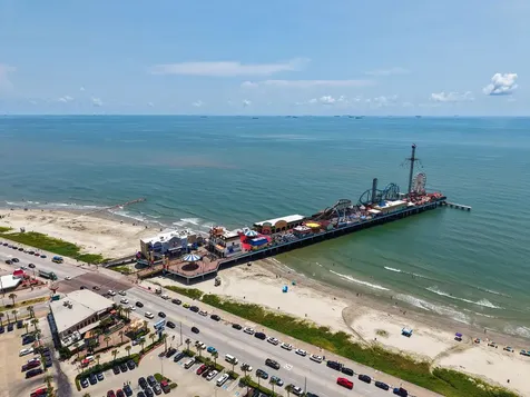 2520 Avenue P 1/2 Galveston TX 77550