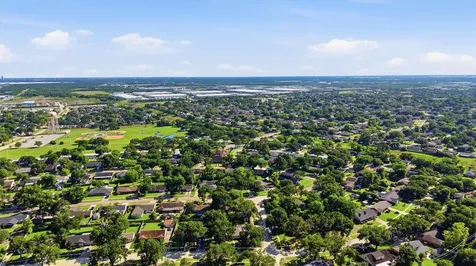 10302 Belfast Road La Porte TX 77571