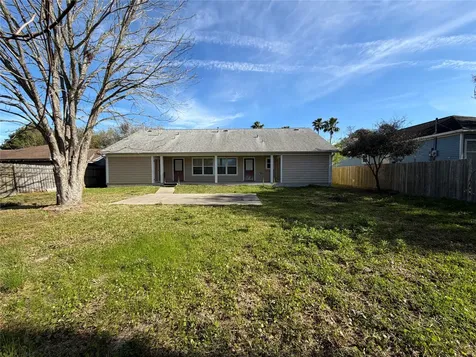 6421 S Ridgecrest Drive Hitchcock TX 77563