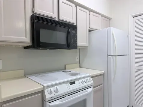 6500 Harbor Town Drive 3107 Houston TX 77036