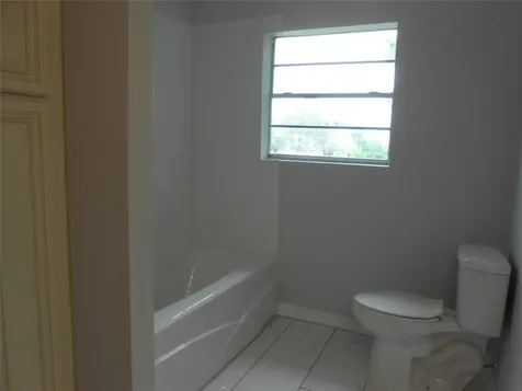 6017 Pine Avenue Port Arthur TX 77640