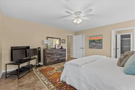 2823 Bayshore Drive Bacliff TX 77518