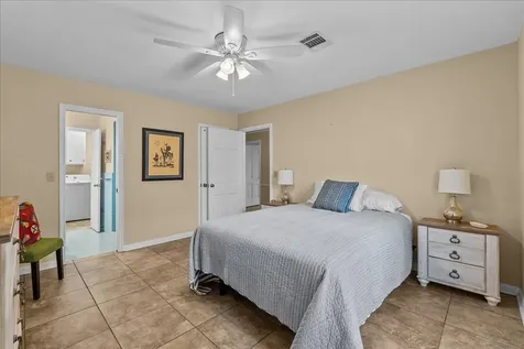 2823 Bayshore Drive Bacliff TX 77518