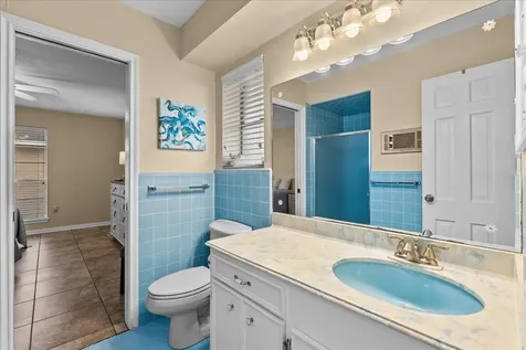 2823 Bayshore Drive Bacliff TX 77518
