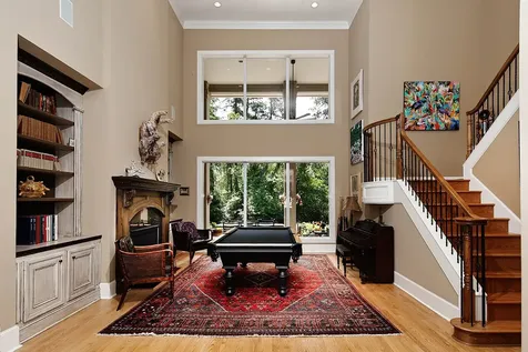 122 E Bracebridge Circle The Woodlands TX 77382
