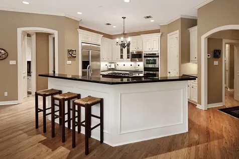 122 E Bracebridge Circle The Woodlands TX 77382