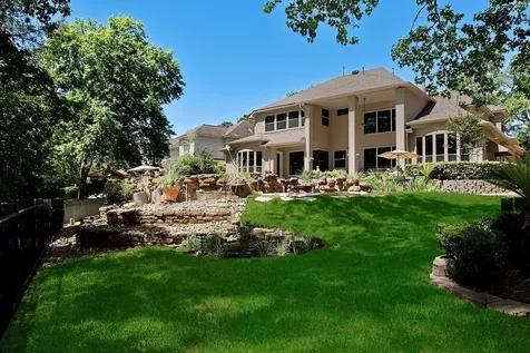 122 E Bracebridge Circle The Woodlands TX 77382