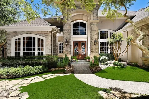 122 E Bracebridge Circle The Woodlands TX 77382