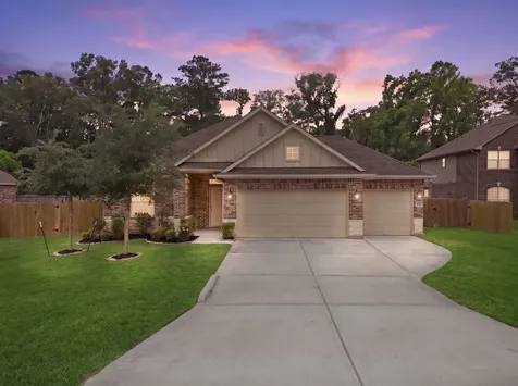 632 W Linnwood Drive Woodbranch TX 77357