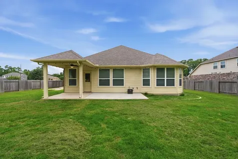 632 W Linnwood Drive Woodbranch TX 77357