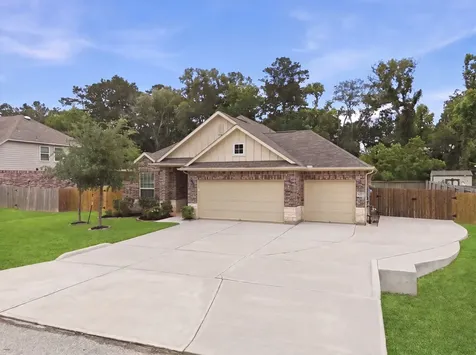 632 W Linnwood Drive Woodbranch TX 77357