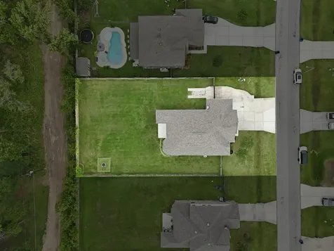 632 W Linnwood Drive Woodbranch TX 77357