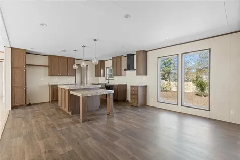 548 Ashlawn Drive Conroe TX 77303