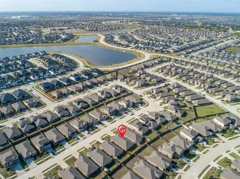 18326 Arcola Bay Lane Richmond TX 77407