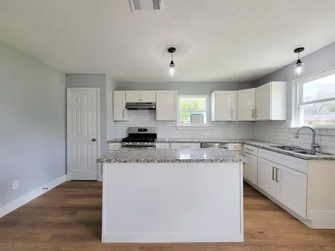 4538 Clover Street Houston TX 77051