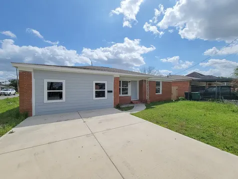 4538 Clover Street Houston TX 77051