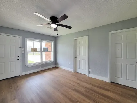 4538 Clover Street Houston TX 77051