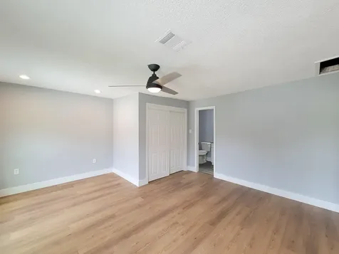 4538 Clover Street Houston TX 77051