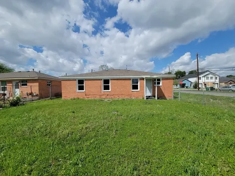 4538 Clover Street Houston TX 77051