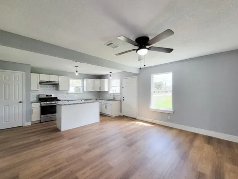 4538 Clover Street Houston TX 77051