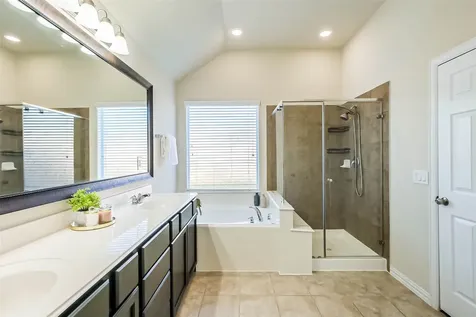 2019 Knoll Oak Lane Richmond TX 77469