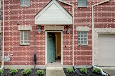 5911 Petty Street Houston TX 77007
