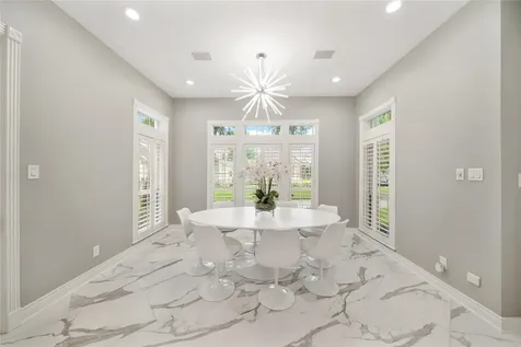 23 Glen Eagles Drive Sugar Land TX 77479