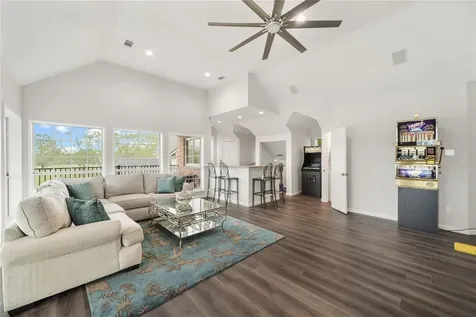 23 Glen Eagles Drive Sugar Land TX 77479