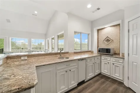 23 Glen Eagles Drive Sugar Land TX 77479