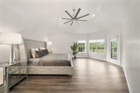 23 Glen Eagles Drive Sugar Land TX 77479