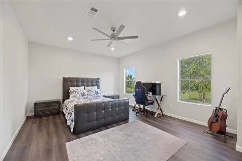 23 Glen Eagles Drive Sugar Land TX 77479