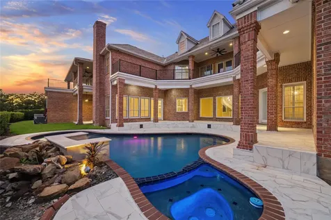 23 Glen Eagles Drive Sugar Land TX 77479