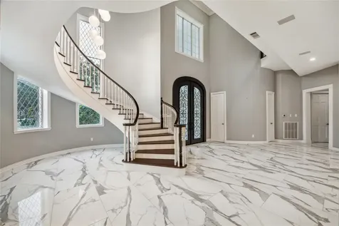 23 Glen Eagles Drive Sugar Land TX 77479