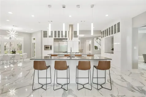 23 Glen Eagles Drive Sugar Land TX 77479